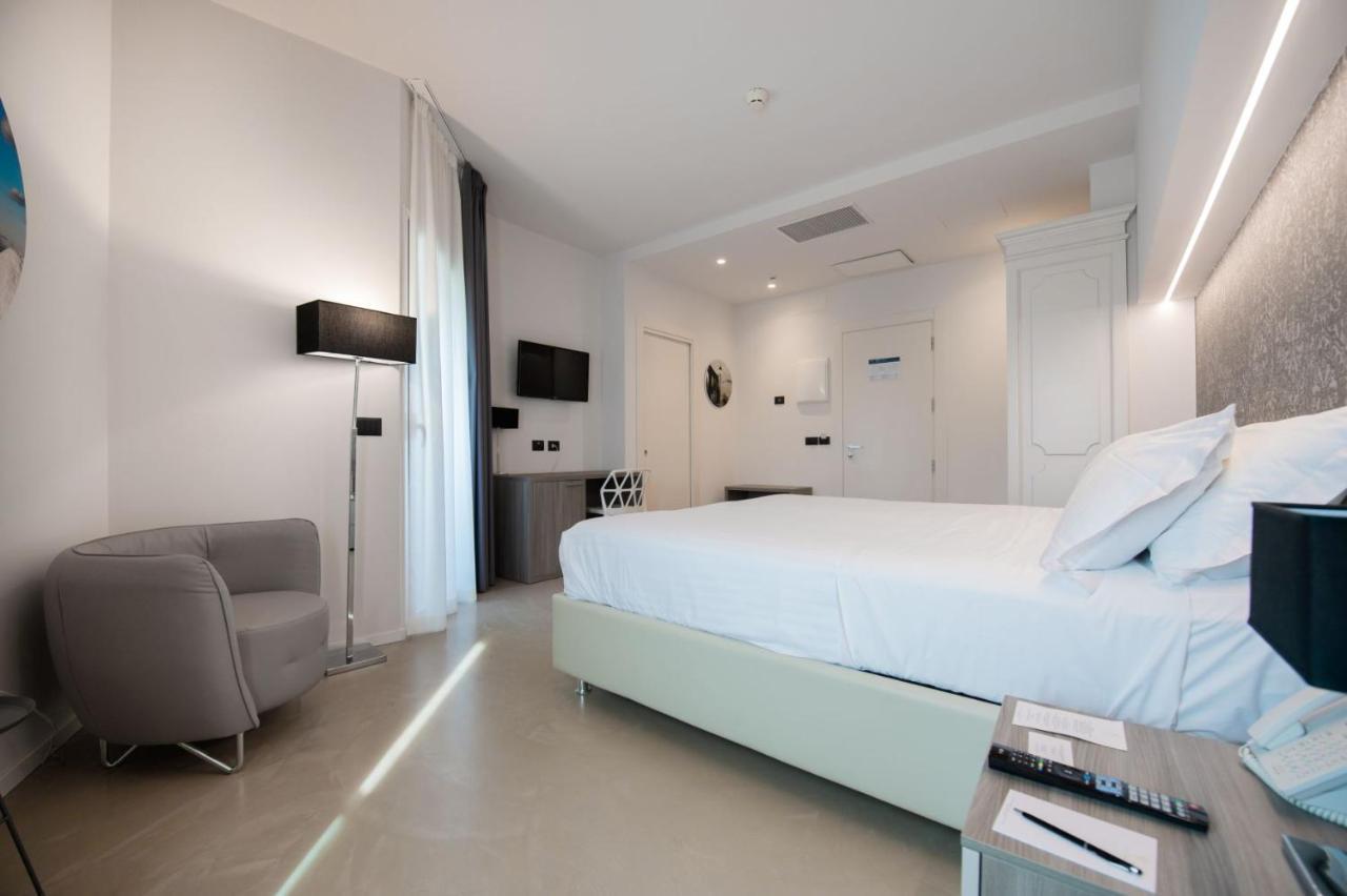 Grand Hotel Faraglioni Aci Trezza Esterno foto