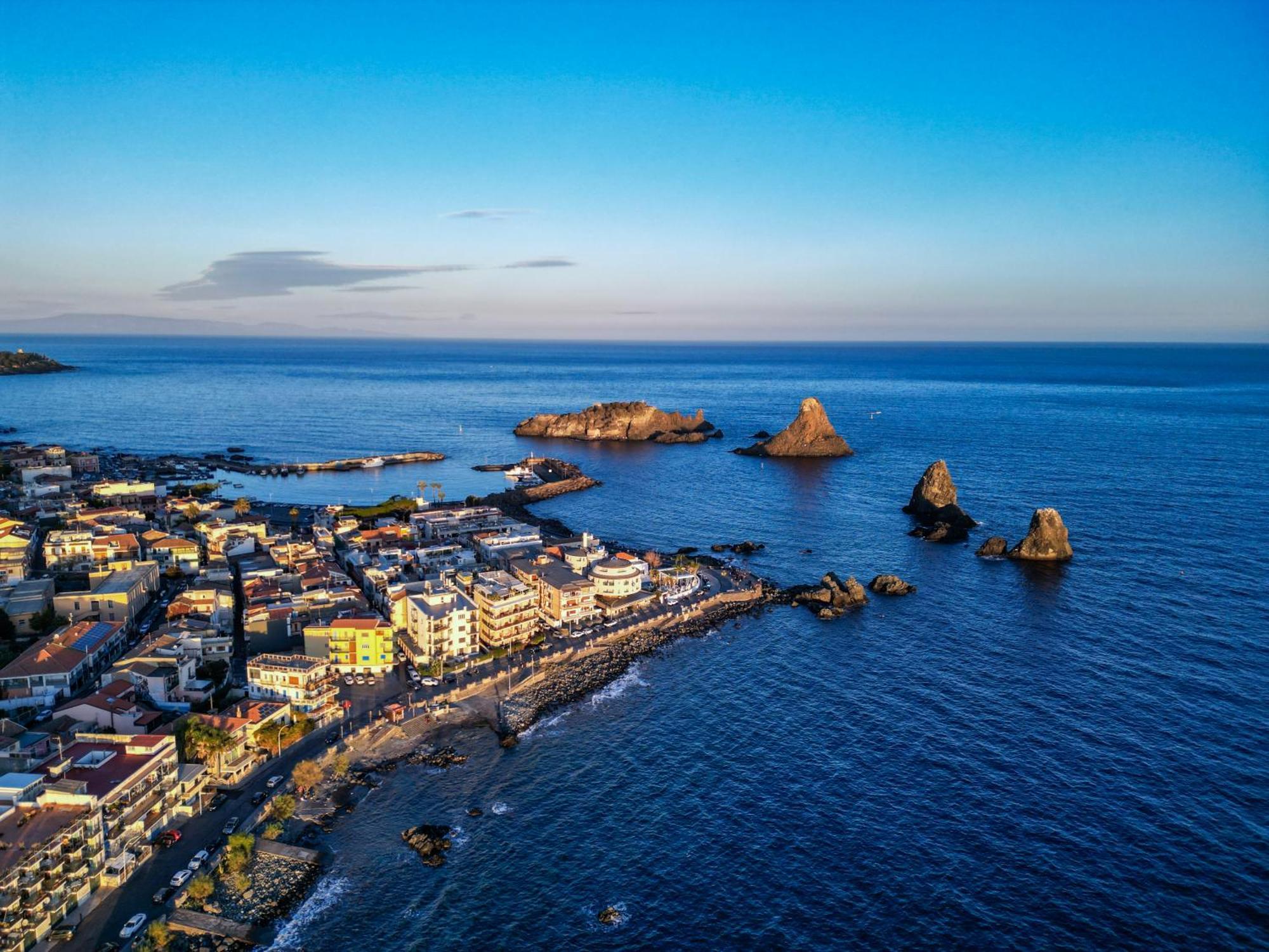 Grand Hotel Faraglioni Aci Trezza Esterno foto